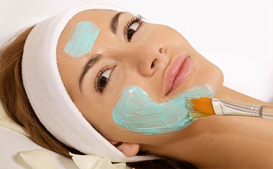 Veido odą giliai drekinančios procedūros